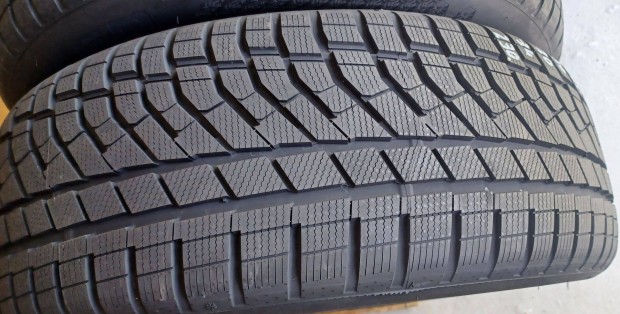 Új! Falken Eurowinter HS02 Pro 265/50 R20 téli gumik 4db