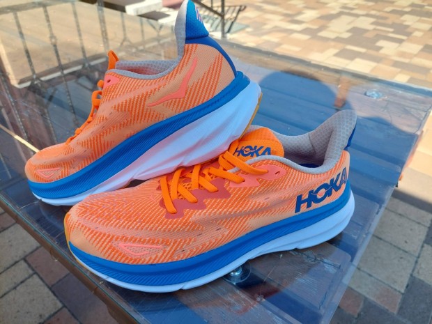 j  Hoka Clifton 9 futcip 