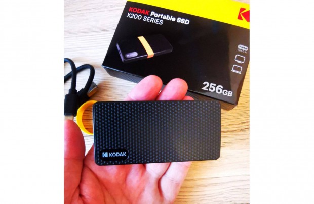 j, Kodak x200 kls SSD merevlemez 256GB USB-C 3.1 remek ron!