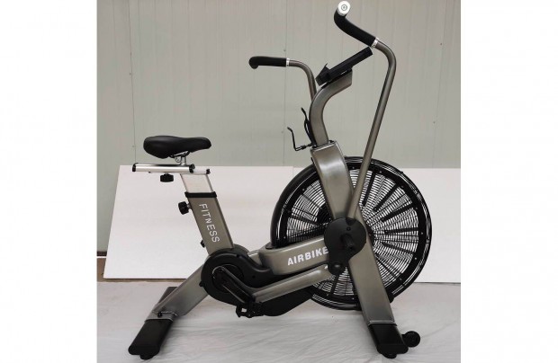 Új! Masszív acélvázas airbike, légellenállásos szobakerékpár