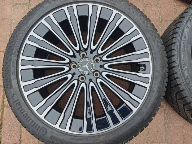 �j! Mercedes Eqe v295 gy�ri 20col alufelni 255/40r20 t�li gumi 