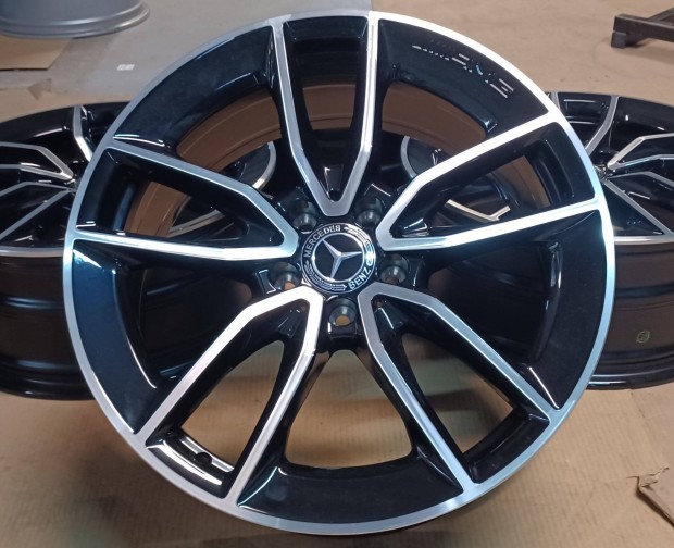 j! Mercedes W177 A B CLA AMG alufelnik 5x112 8x19 ET40 4db