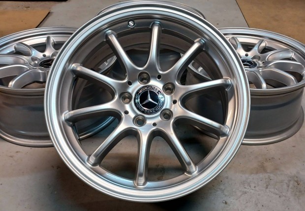 j! Mercedes W214 j E klasse alufelnik 5x112 7,5x17 ET30 4db