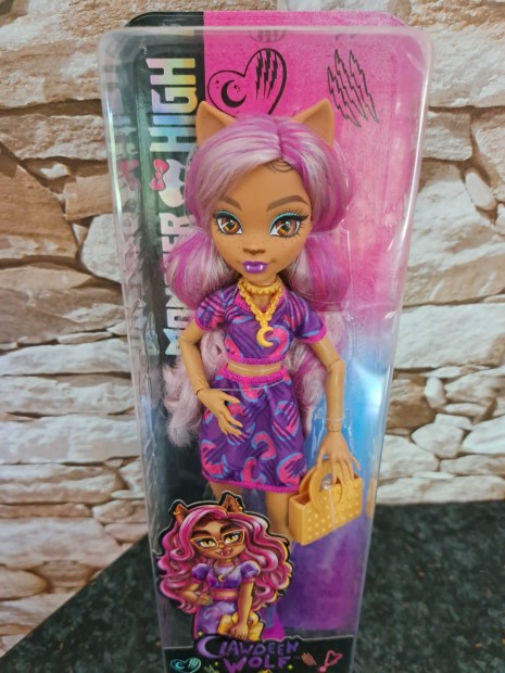 j! Monster High-Clawdeen Wolf