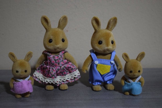 j! Sylvanian Nyl csald /1/