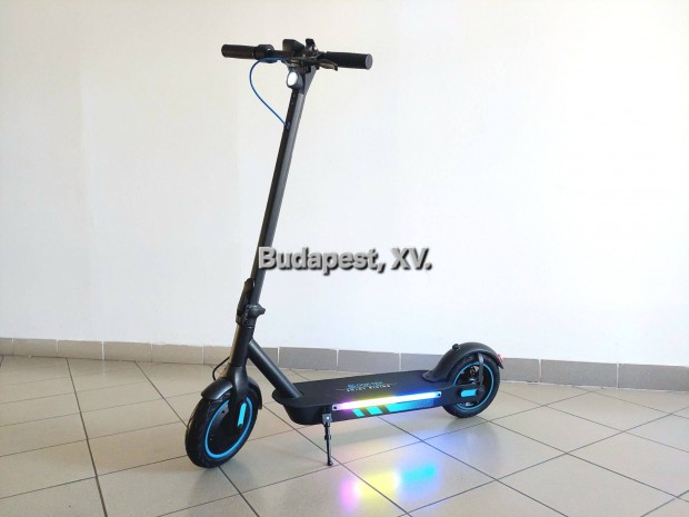 j! V10pro nagykerek elektromos roller (akr 45 km hattv)