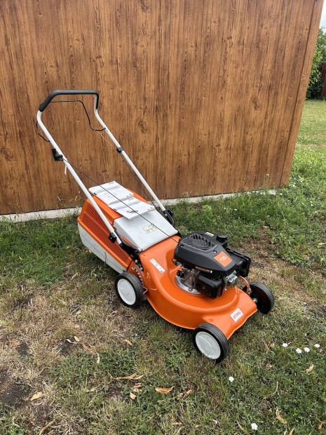 j   Stihl RM 248 fnyr