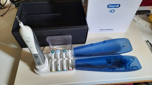 j!!! Oral-B elektromos fogkefe
