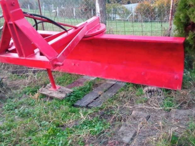 j , llthats hhz, tereprendez elad