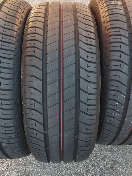 j / demo 205/45 17 Bridgestone nyri gumi r17 "