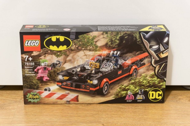 j, bontatlan LEGO 76188 Batman klasszikus TV sorozat Batmobile