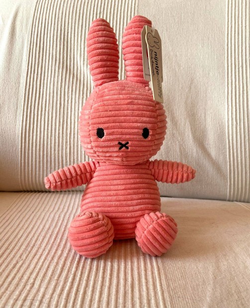 Uj, cimkes 25 cm magas rozsaszin Miffy nyuszi