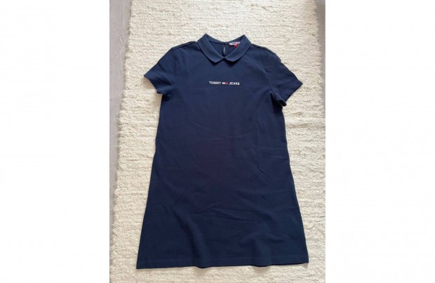 j, cmks Tommy Hilfiger ruha (M)