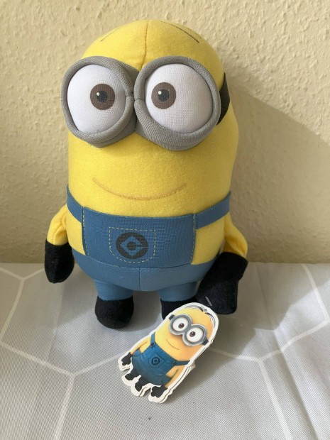 Új, cimkés, Minion plüss játék, 22 cm magas