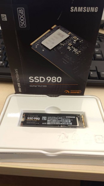 j, felbontott Samsung 980 500GB M.2 Pcie Nvme M.2 SSD