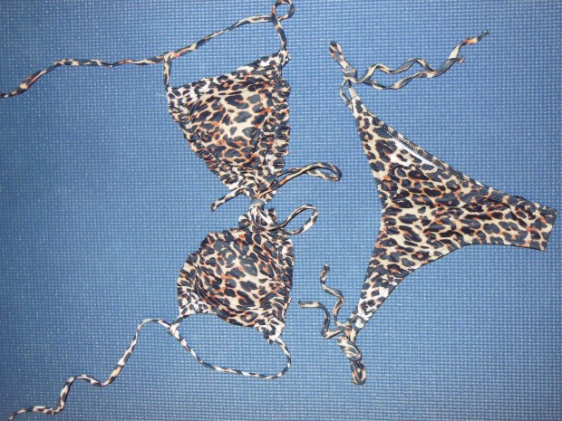 Új, vagány, leopárd mintás bikini. S