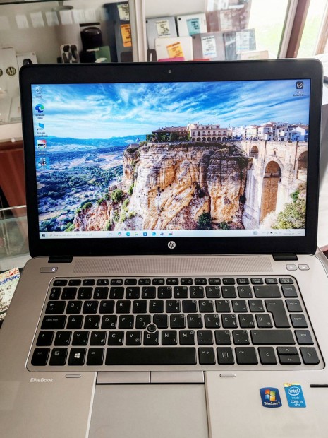 Új aku Újszerű HP Elitebook 850 8/256 3 hónap garancia 15.6" laptop