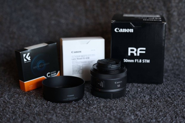 j llapot Canon RF 50mm f/1.8 STM + napellenz + UV szr