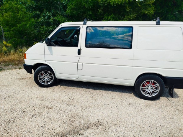 Új állapotú Volkswagen Transporter