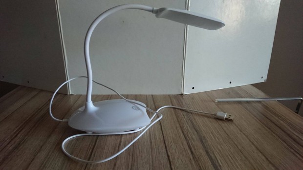 Új asztali lámpa számítógéphez, laptophoz eladó