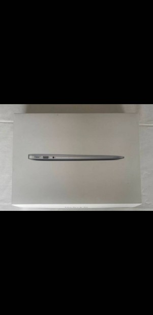 j bontatlan Apple Macbook Air 2024 M3, 8 core