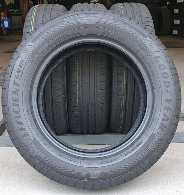 Új/demó Goodyear Efficientgrip 185/65 R15 nyári gumi 4db 2024. /G394