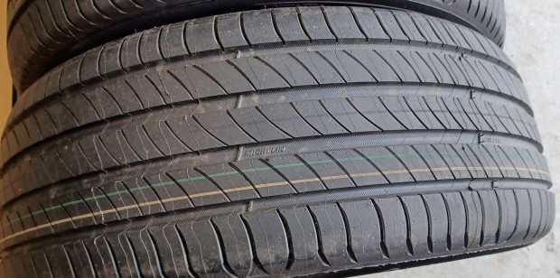 �j/dem� Michelin Primacy4 235/50 R19 ny�ri gumik 4db