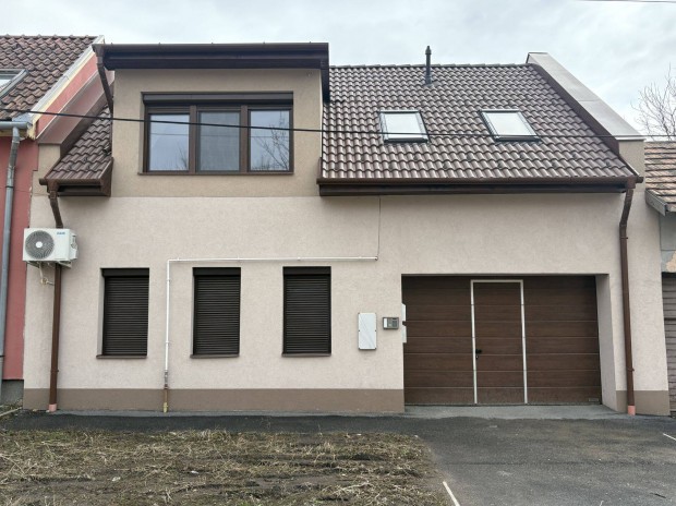 �j �p�t�s� 44/60 nm lak�s elad� Egerben