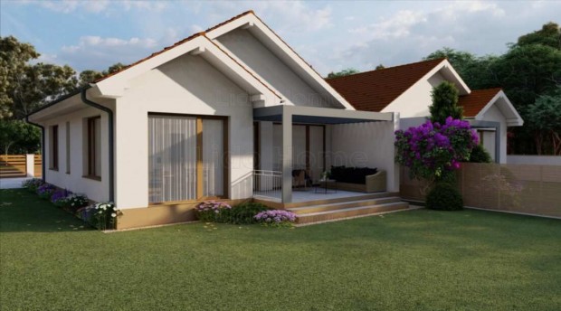 �j �p�t�s� csal�di h�z Balatonsz�l�s�n!