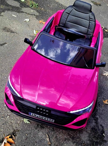 Új erdeti liszenszes Audi SQ8 pink eco bőr ülés EVA gumikerekű!