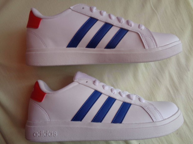 j eredeti Adidas 38-as 38 ni teniszcip grdeszks cip tbbfle