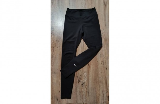j eredeti Nike One Dry Fit leggings sportnadrg fekete S
