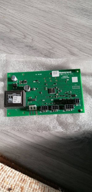 j fg kazn kijelz vezrlpanel c-36he