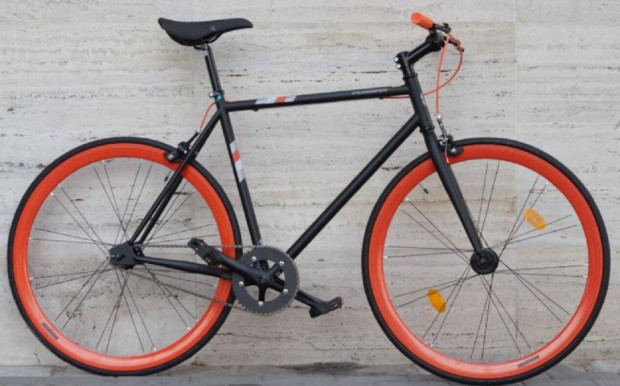 j fixi Fixie egy sebessges kerkpr, 24 klls futr bringa, bicikli