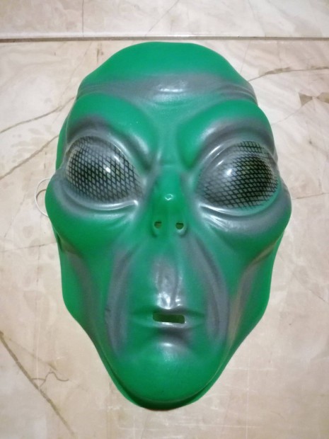 j fldnkvli maszk UFO larc alien jelmez