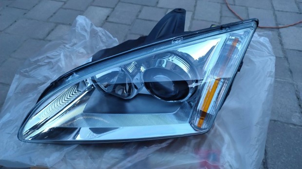 �j gy�ri Ford Focus Mk2 bal f�nysz�r�