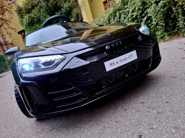 Új gyerek elektromos Audi E-tron sport autó 12v