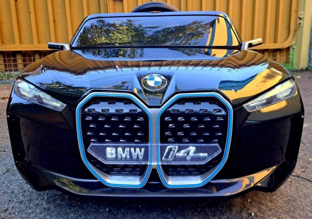 j gyerek elektromos BMW I4