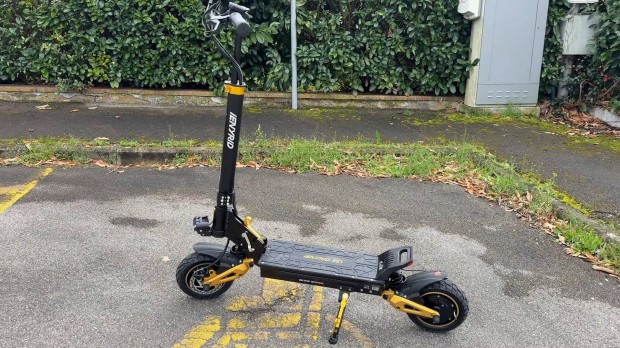 j ienyrid ie-es1 2400w elektromos roller!