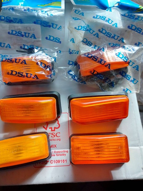 �j index l�mpa, bur�val, fut�ra, kieg�sz�t� l�mp�nak