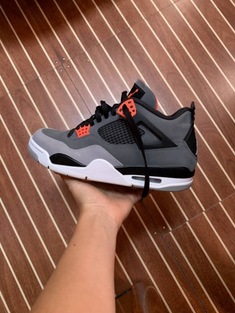 Uj jordan 4 infrared