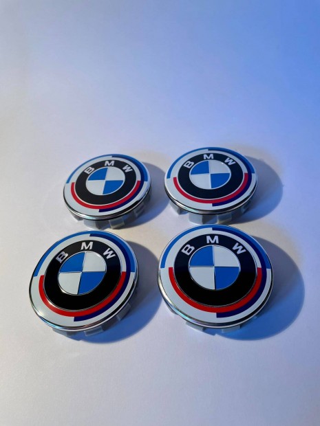 Új jubileumi 50th BMW felnikupak felniközép felni kupak 68 mm