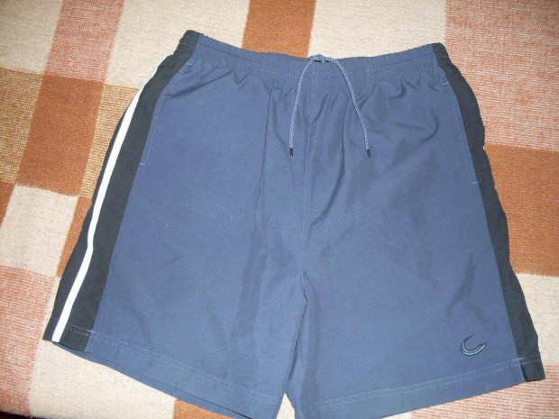 j kk frfi short sportos rvidnadrg