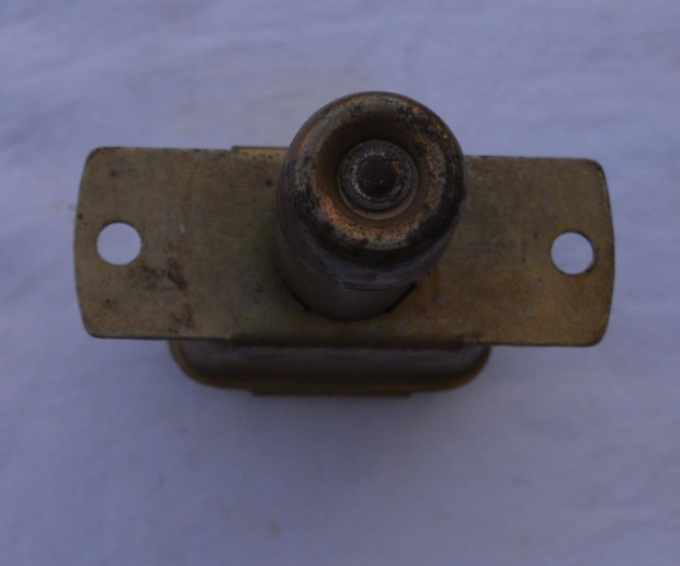 �j l�b bilux f�nyv�lt� tapos� kapcsol� Ifa F9 Trabant Wartburg