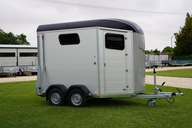 j lszllt utnfut rendszmmal 5.789.000 Ft helyett 4.990.000 Ft