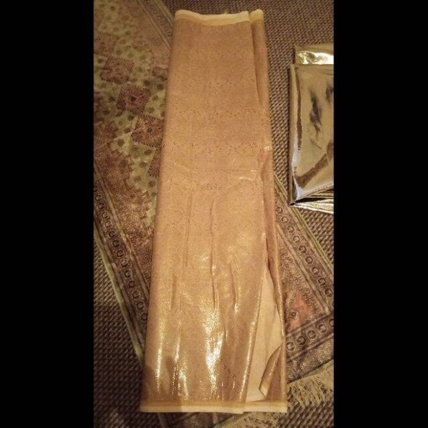 j maradk mbr textil anyag