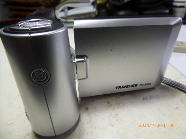 j mini kamera Traveler DV 5060 elad