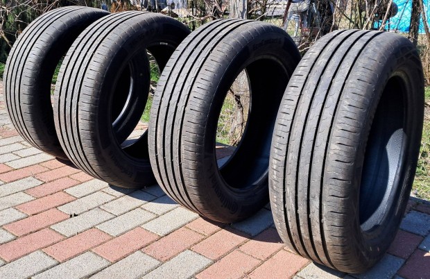 �j ny�ri gumi Continental Ecocontact 6 215/55 R17 94V 4 db