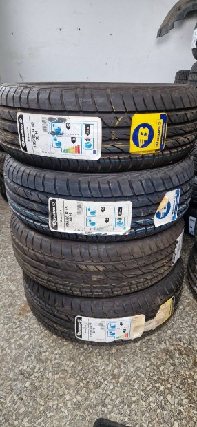 �j ny�ri gumi szett 4db 195/60 r15. Barum