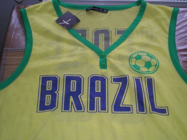 j nyri pl focikedvelknek Brazlia L-es XL-es L XL